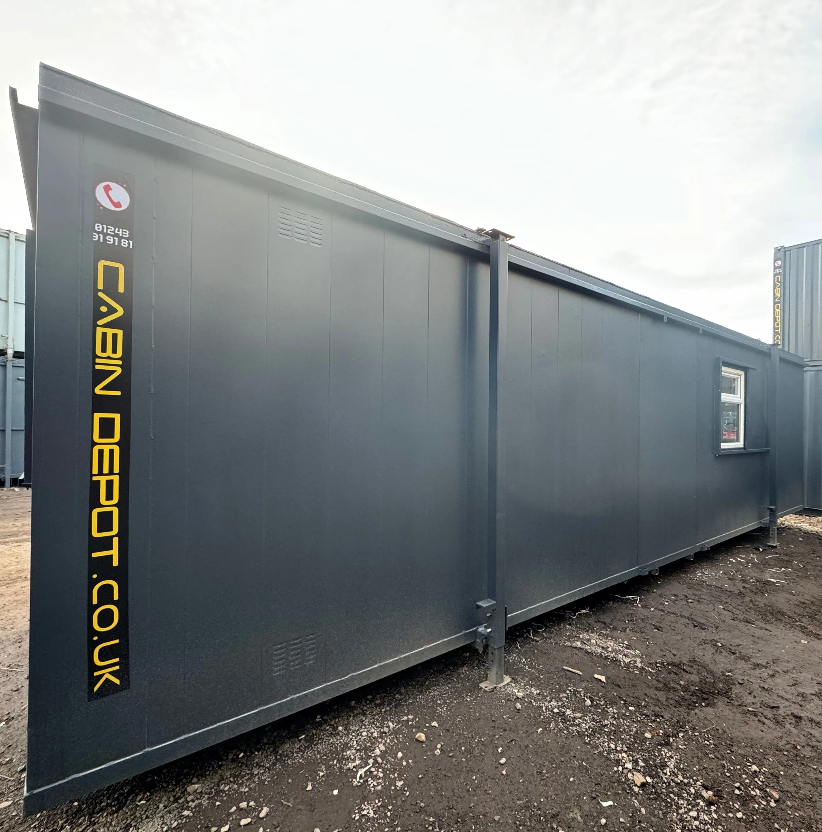 32ft Cabin | Open Plan Office / Canteen | Anti-Vandal Cabin | Portable Building | No 1075