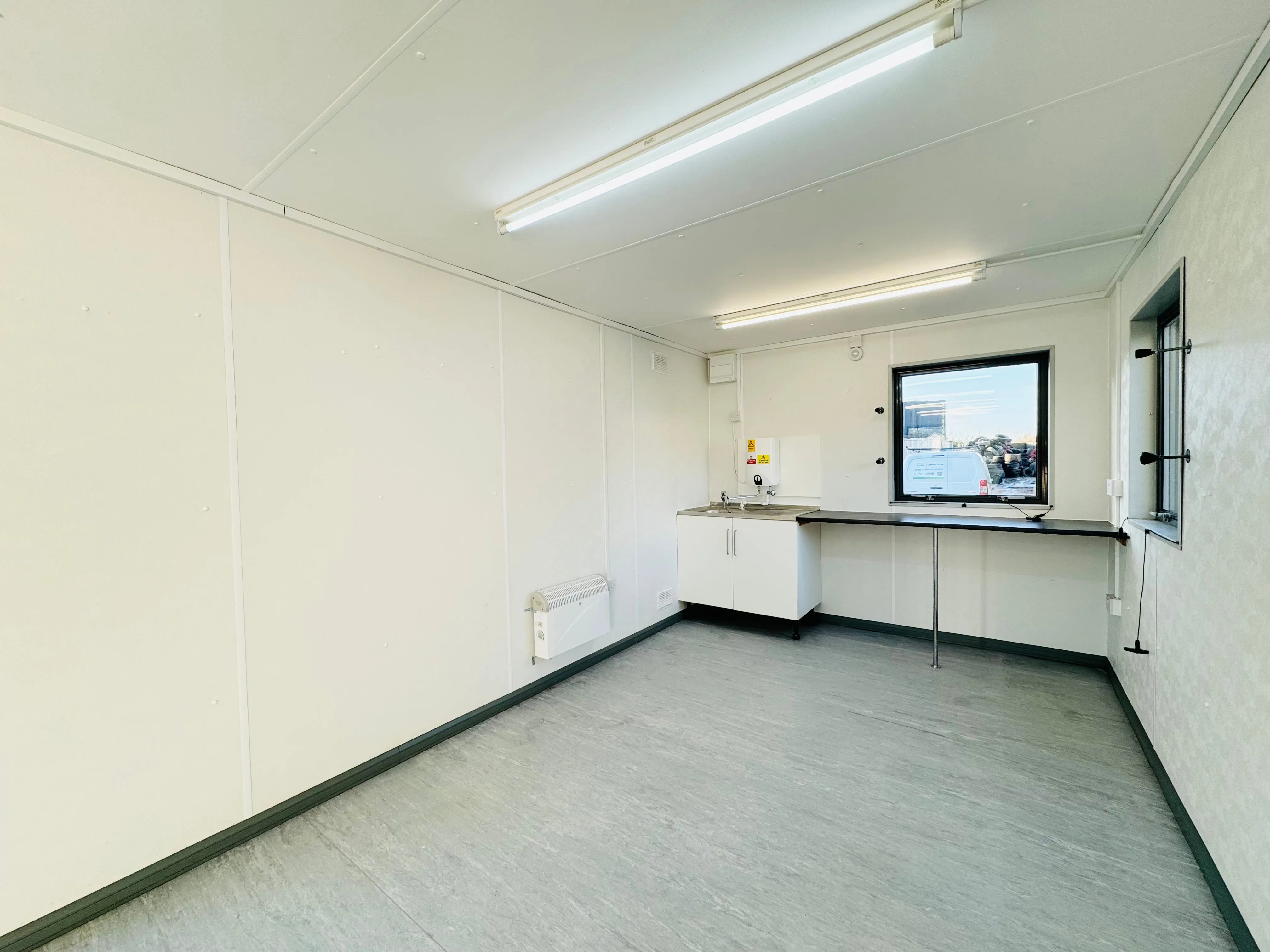 32x10ft Cabin | Office / Canteen | Anti-Vandal Cabin | Site Accommodation | kitchenette | No 975