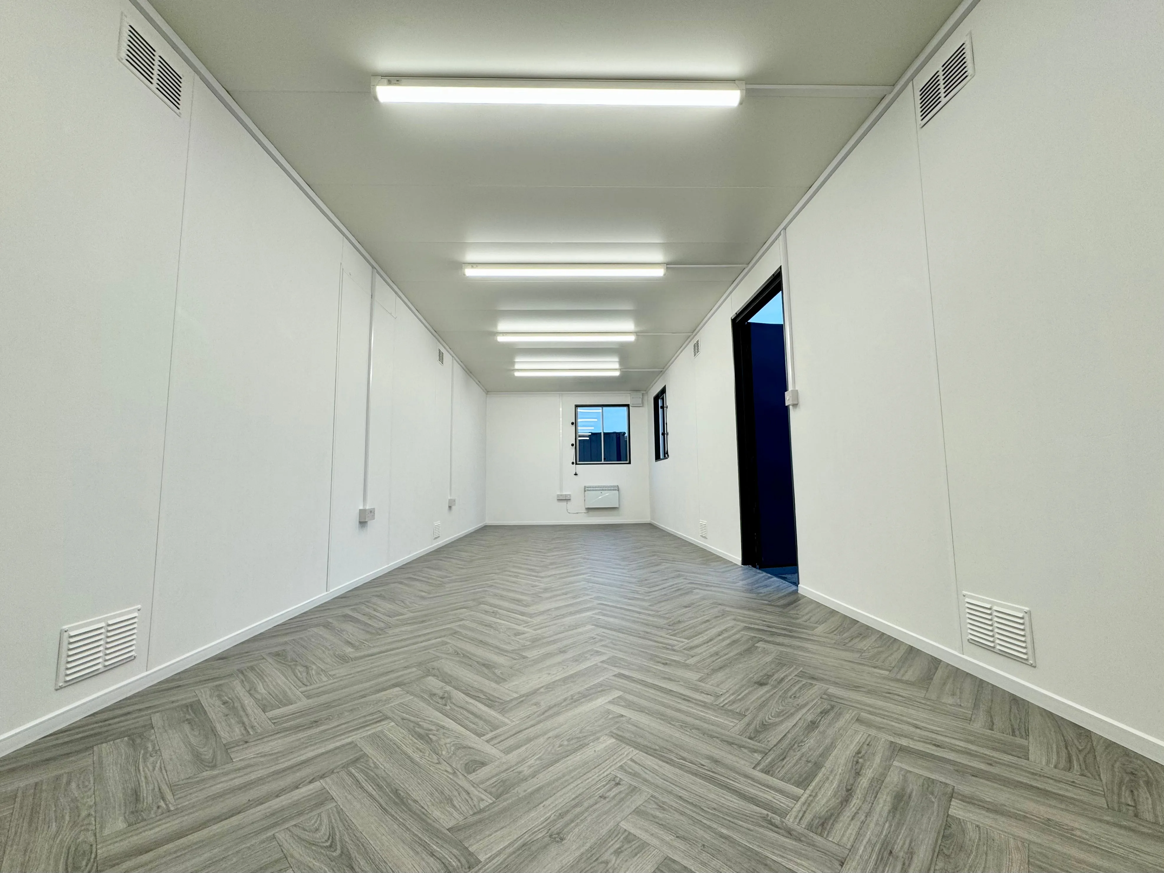 32x10ft Cabin | Open Plan Canteen / Office | Anti-Vandal | Site Accommodation | No 1177
