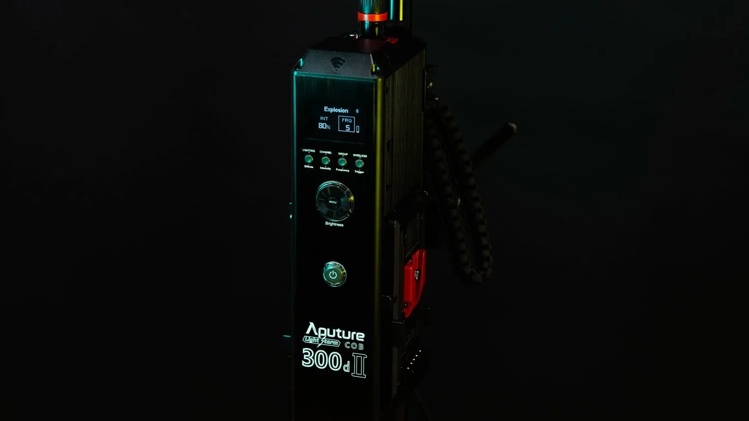 Aputure Light Storm C300D II 5500k CRI 96  LED Video Studio Light