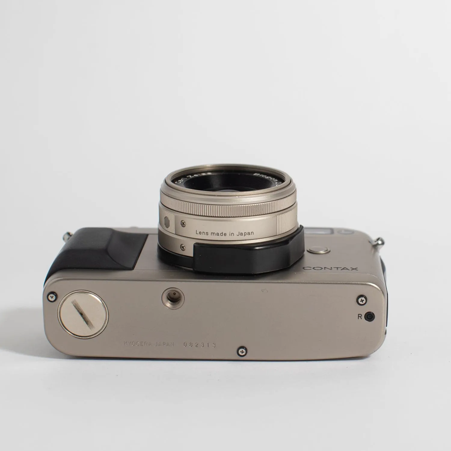 Contax G1 Green Label with Carl Zeiss 28mm f/2.8 Lens