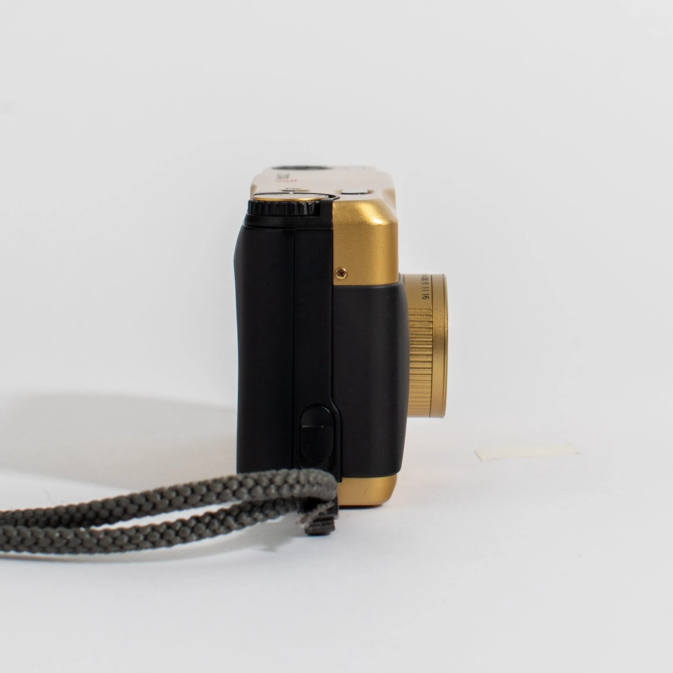 Contax T2