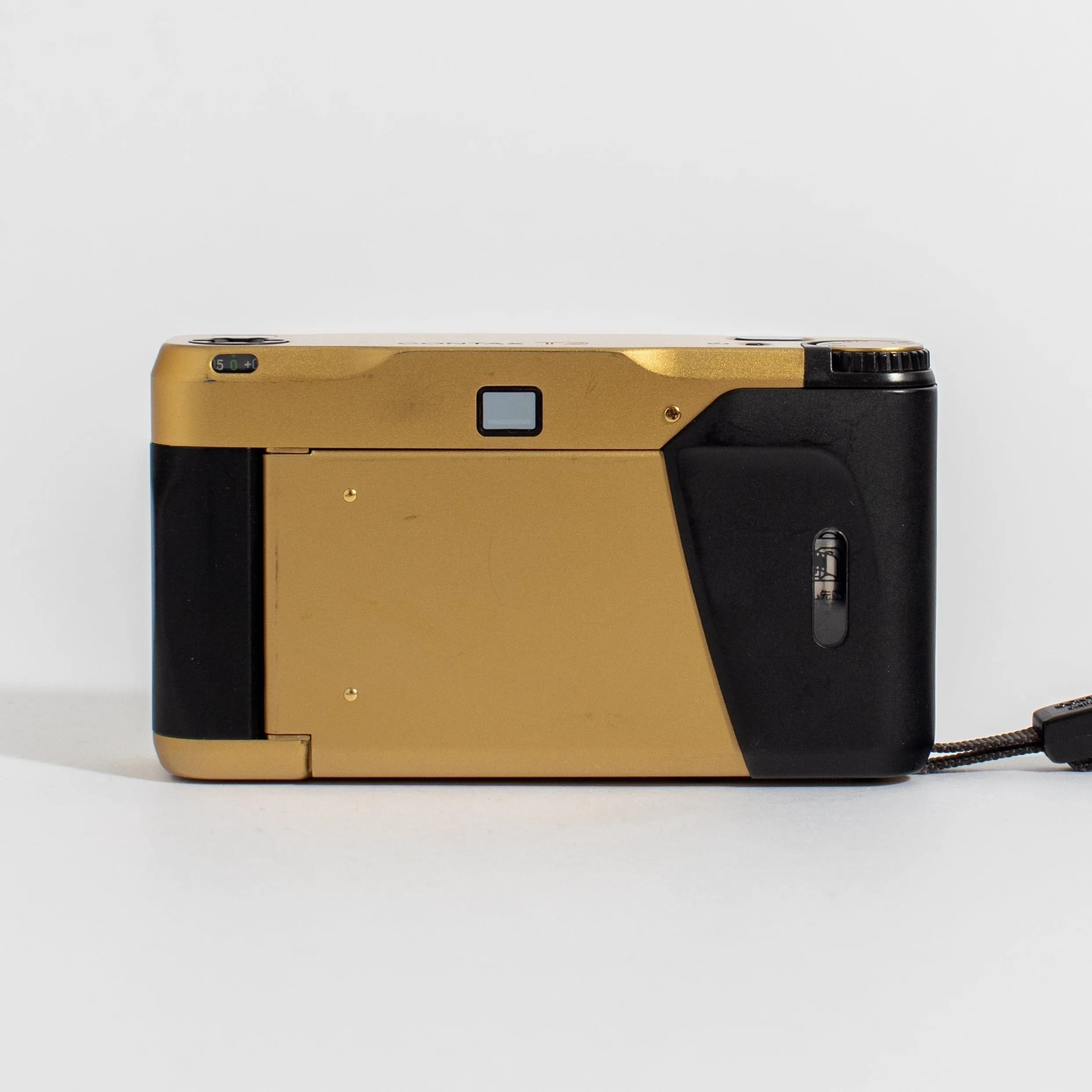 Contax T2