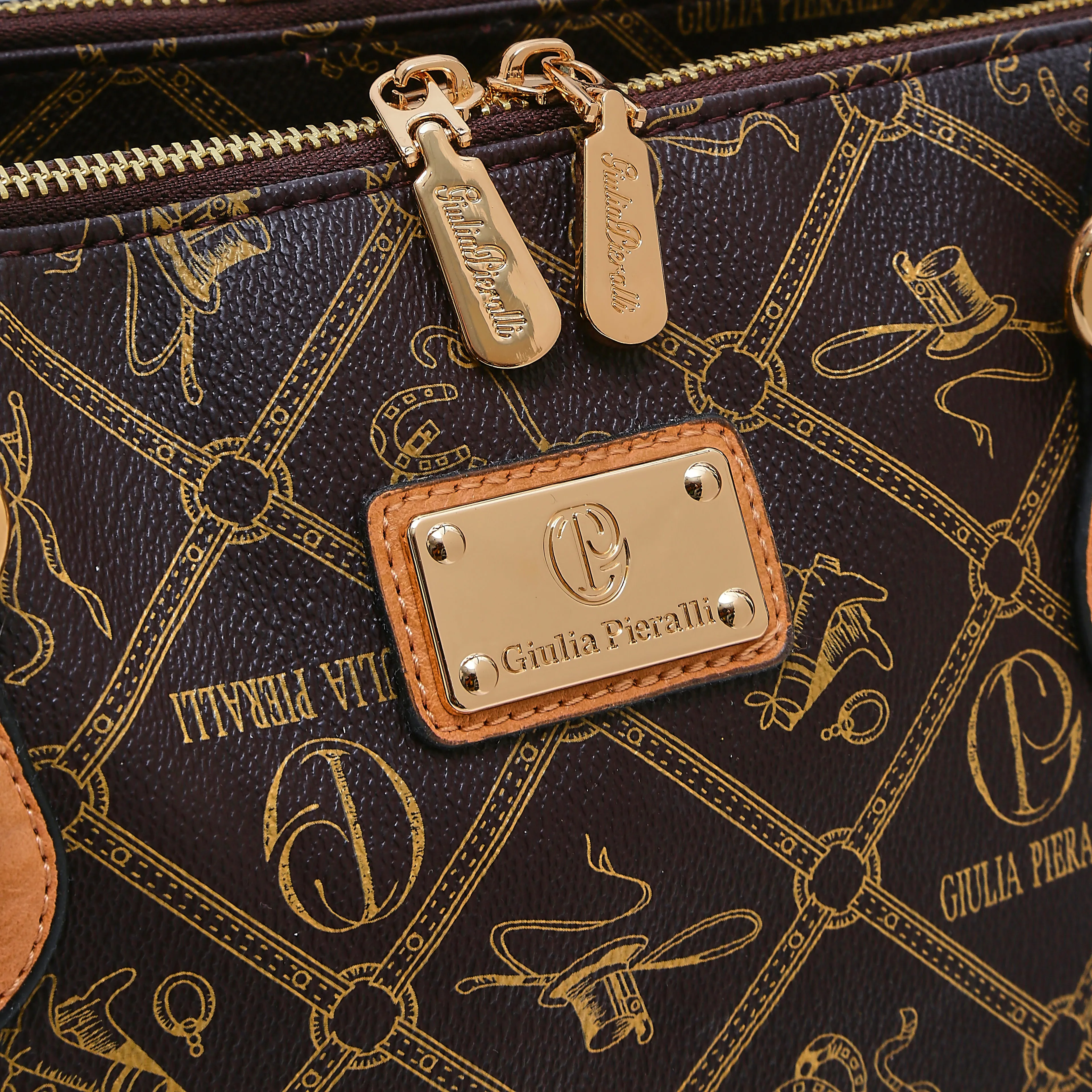 Daniela Satchel