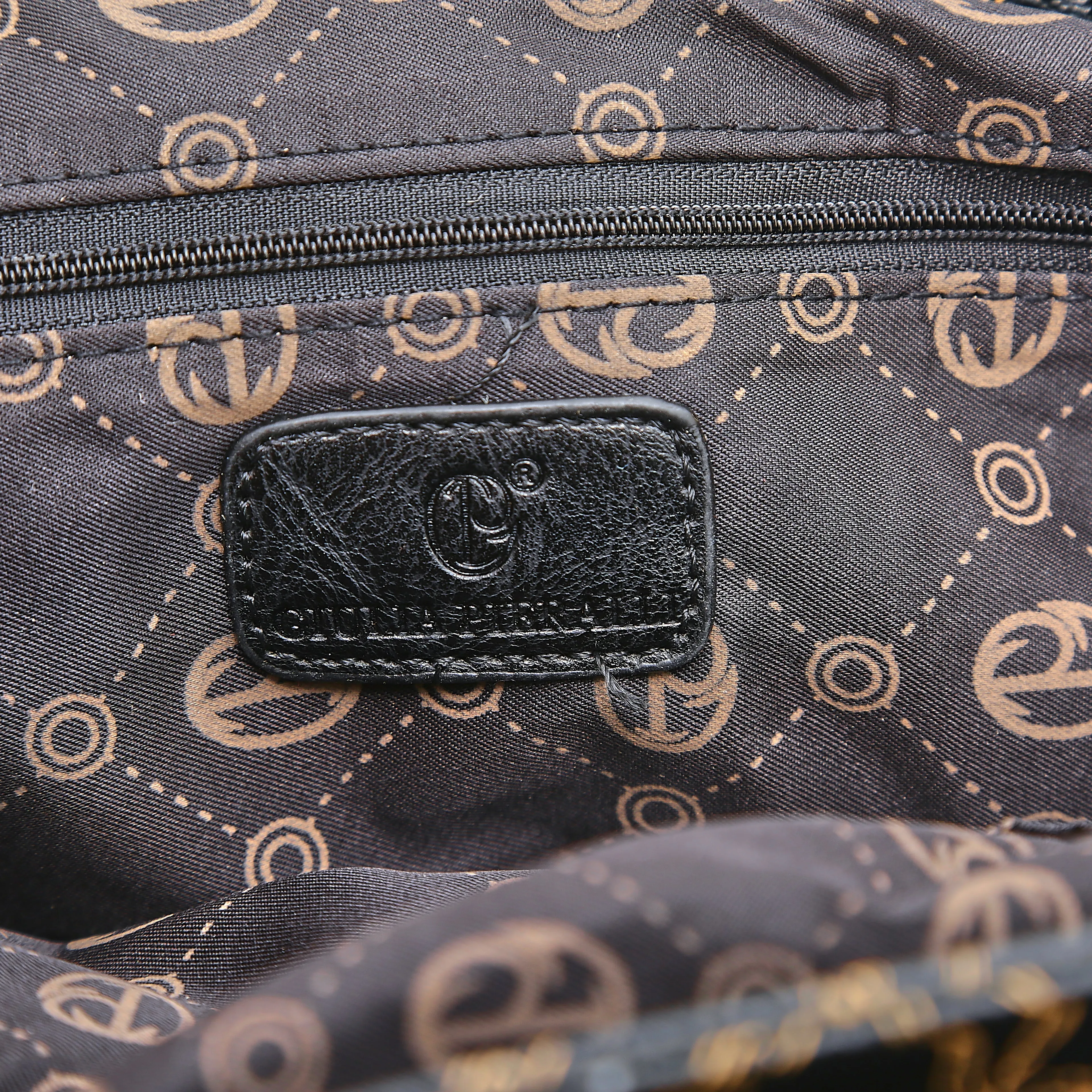 Giovanna Satchel