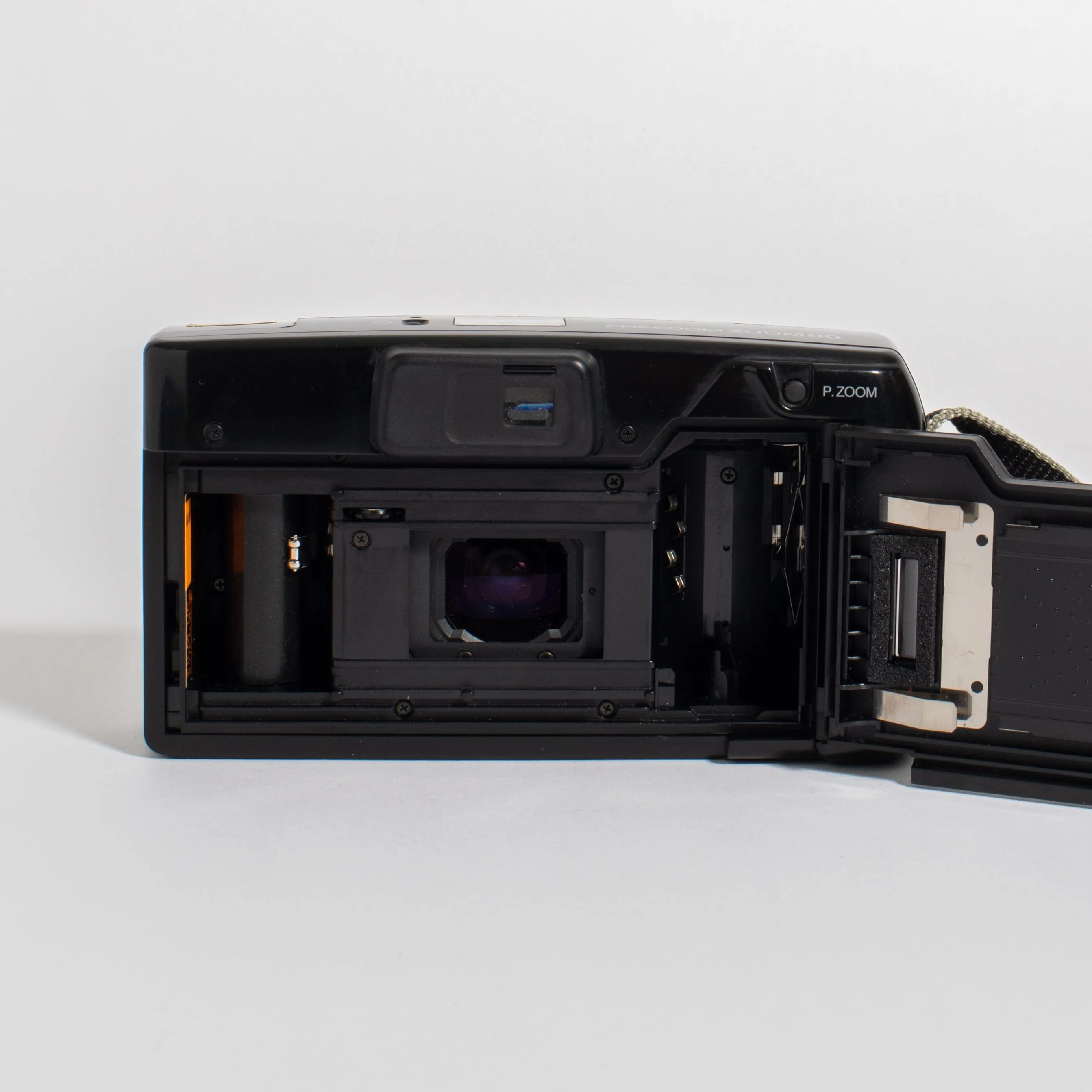 Minolta Freedom Zoom 90 with strap
