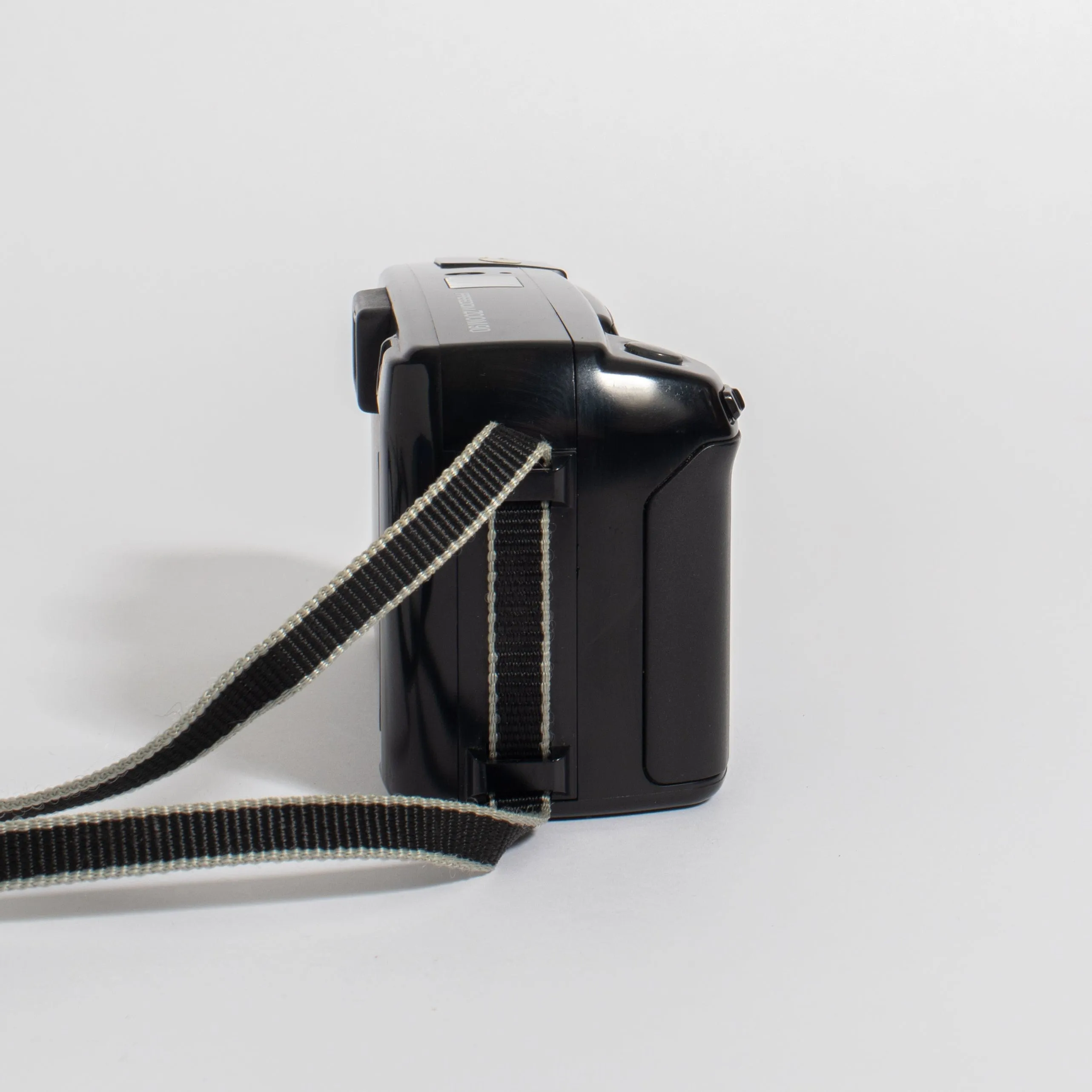 Minolta Freedom Zoom 90 with strap
