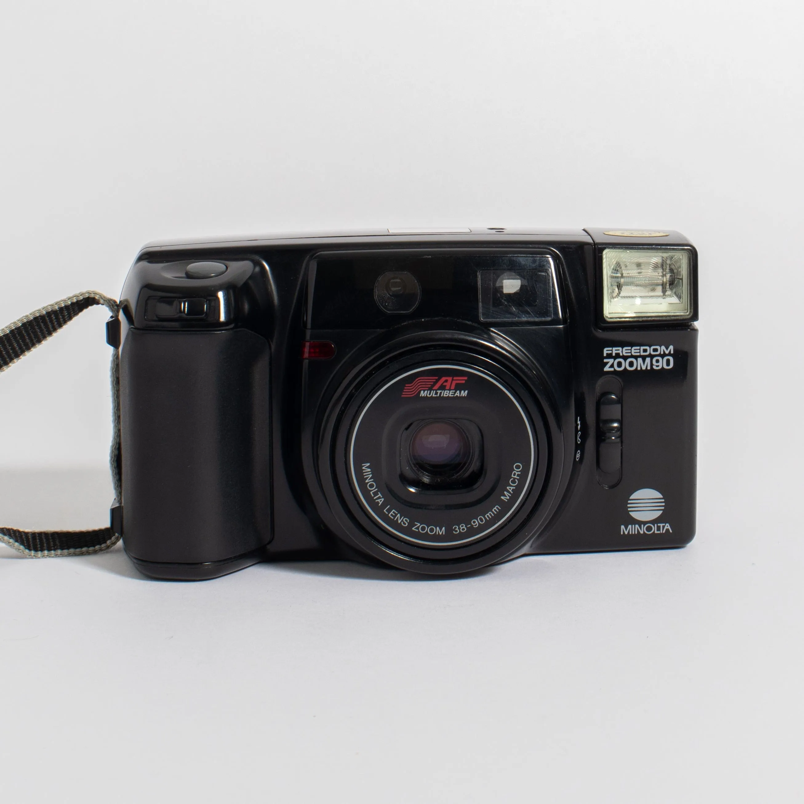 Minolta Freedom Zoom 90 with strap