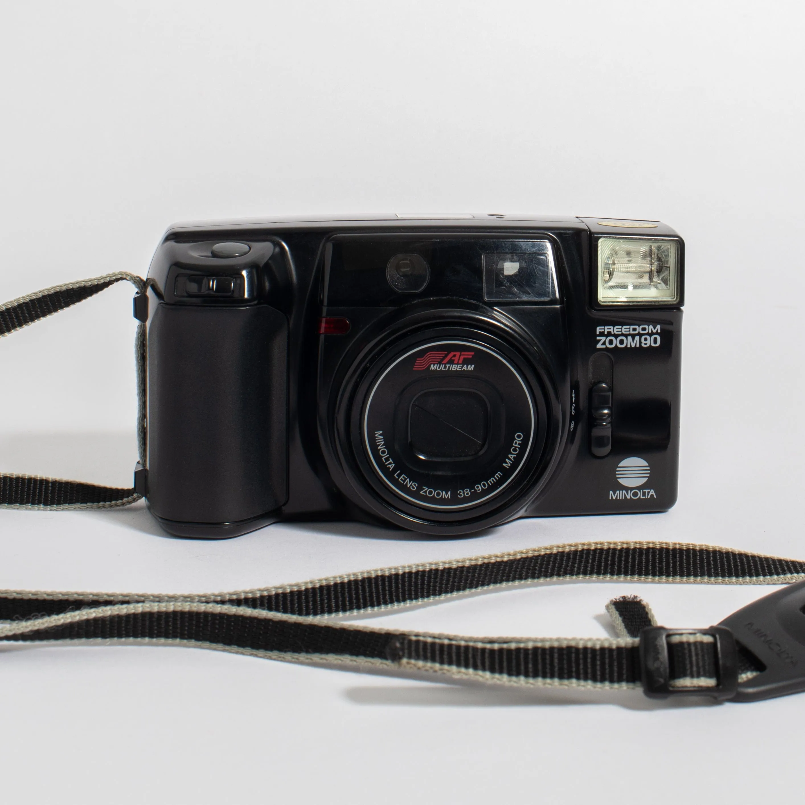 Minolta Freedom Zoom 90 with strap