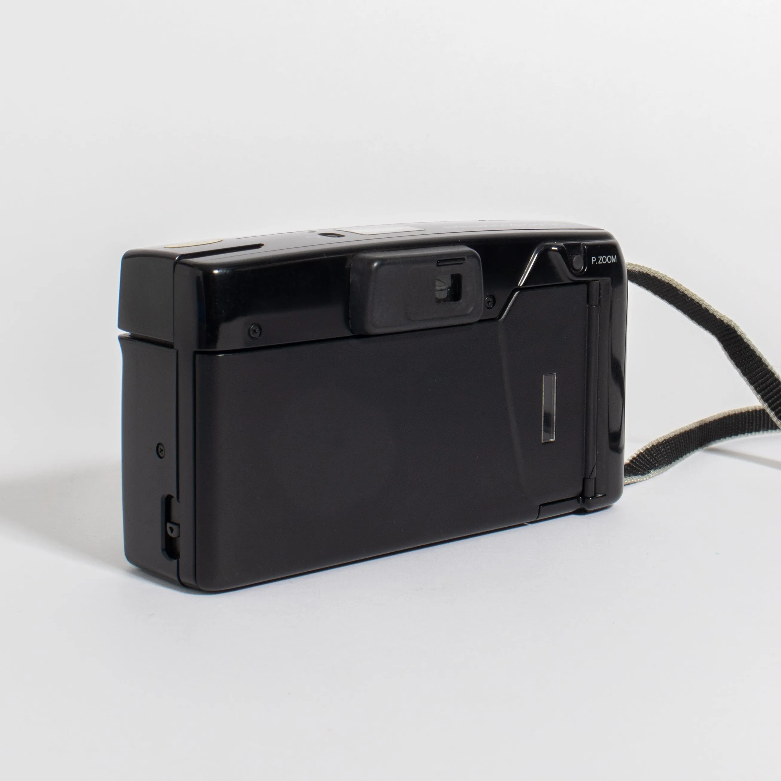 Minolta Freedom Zoom 90 with strap