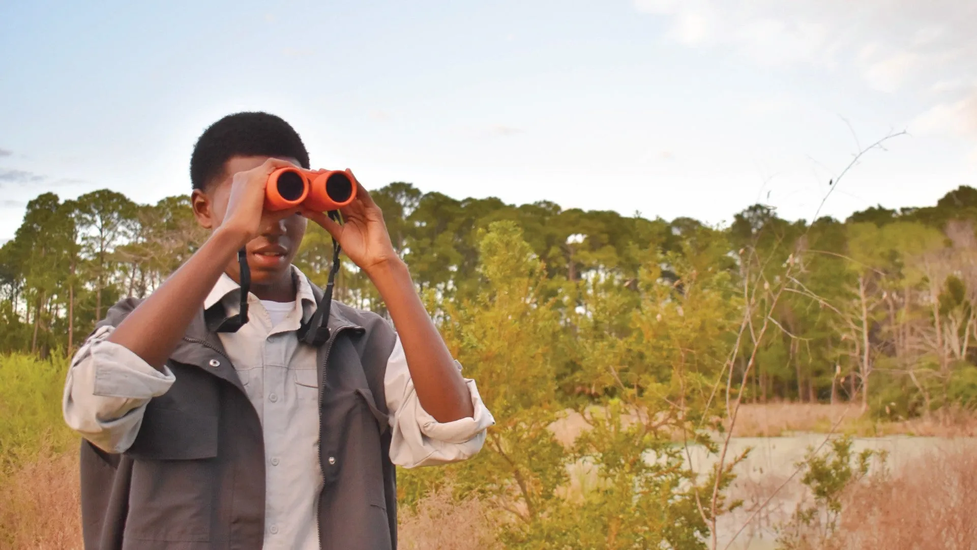 Nocs Standard Issue 8X Waterproof Binoculars - Iris