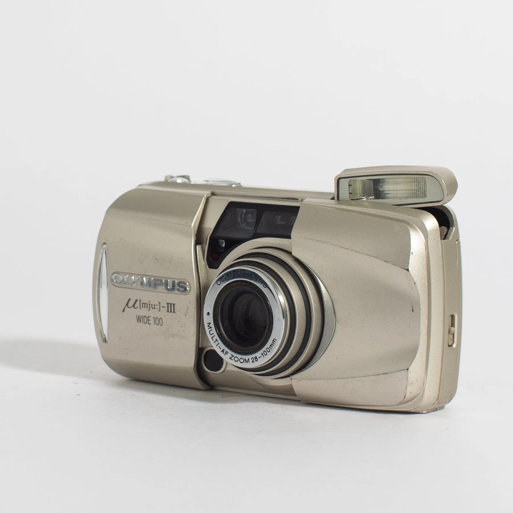 Olympus Mju-III Wide 100 w/ 28-100mm lens