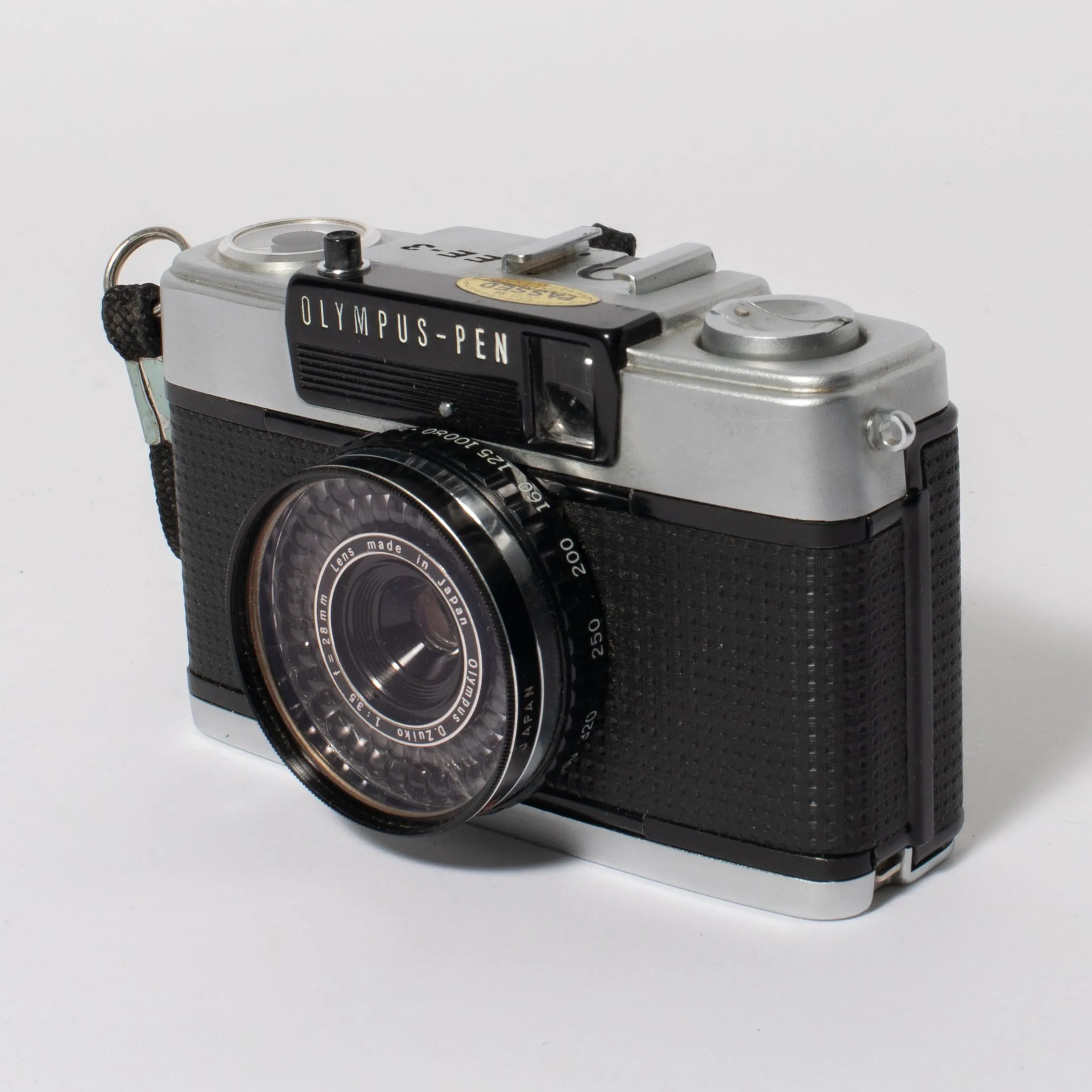Olympus Pen EE-3 with Bag