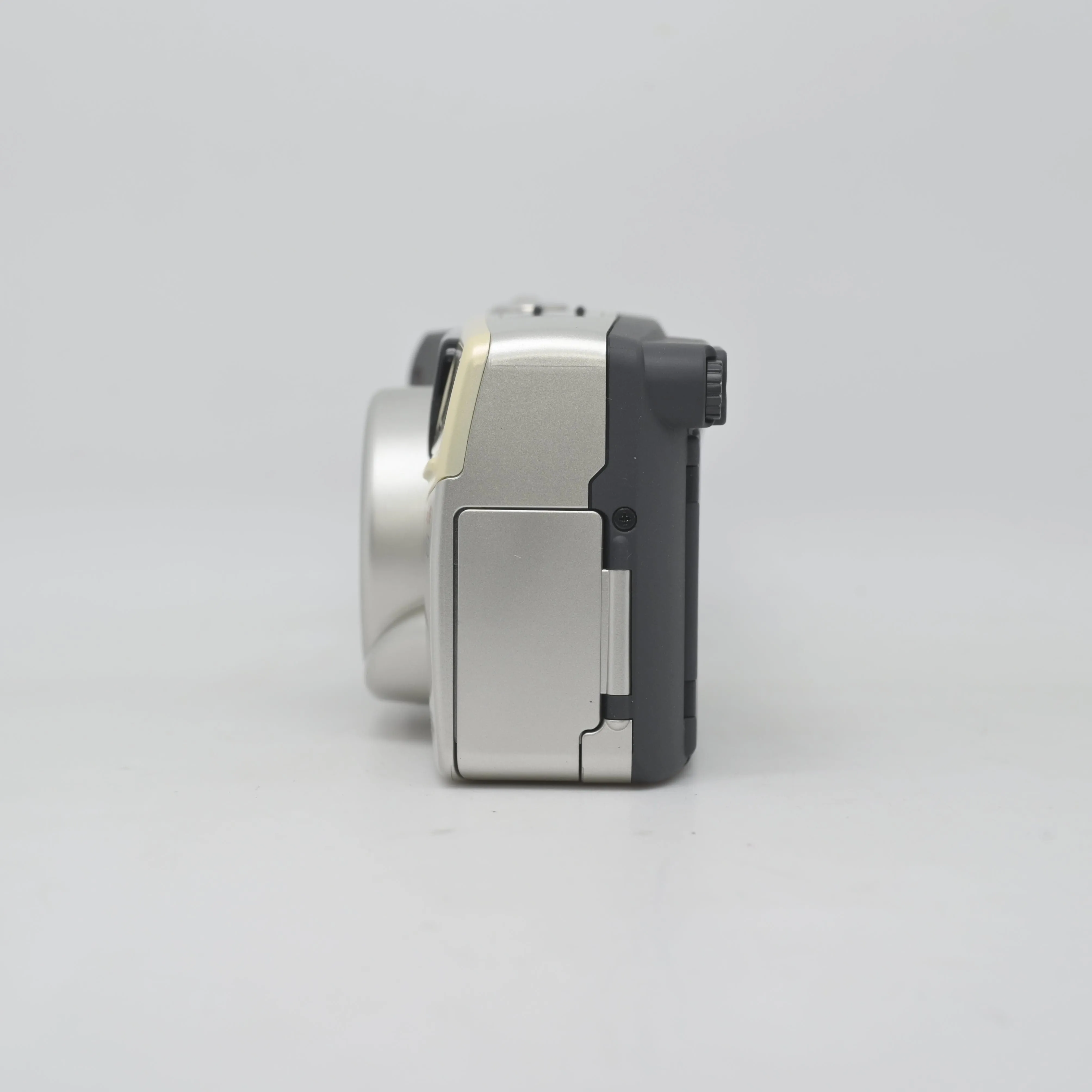 Olympus Superzoom 160 (New Old Stock Box Set)
