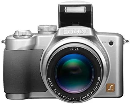 Panasonic Lumix DMC-FZ4 4MP Digital Camera with 12x Image Stabilized Optical Zoom