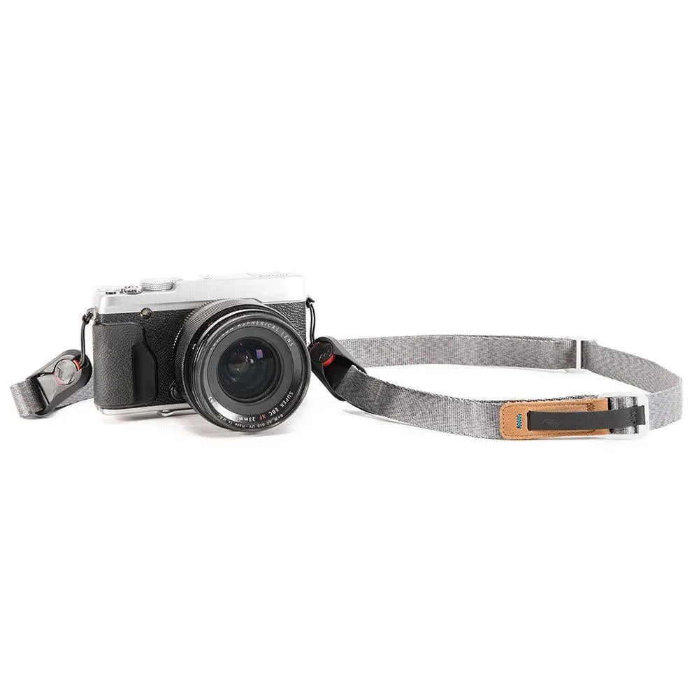 Peak Design Leash (Ash) - Quick-connecting versatile camera strap