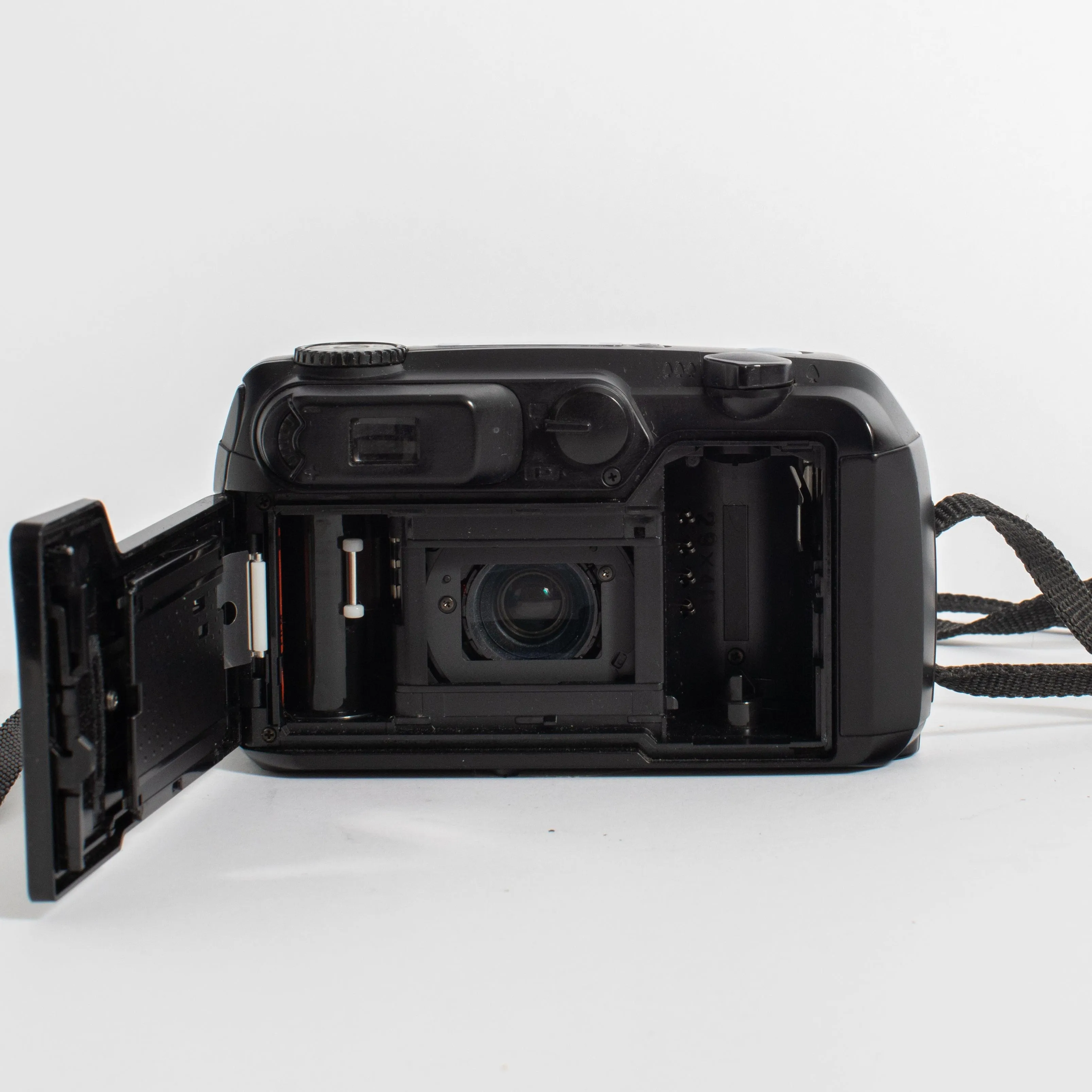 Pentax IQZoom 160 Point and Shoot Camera
