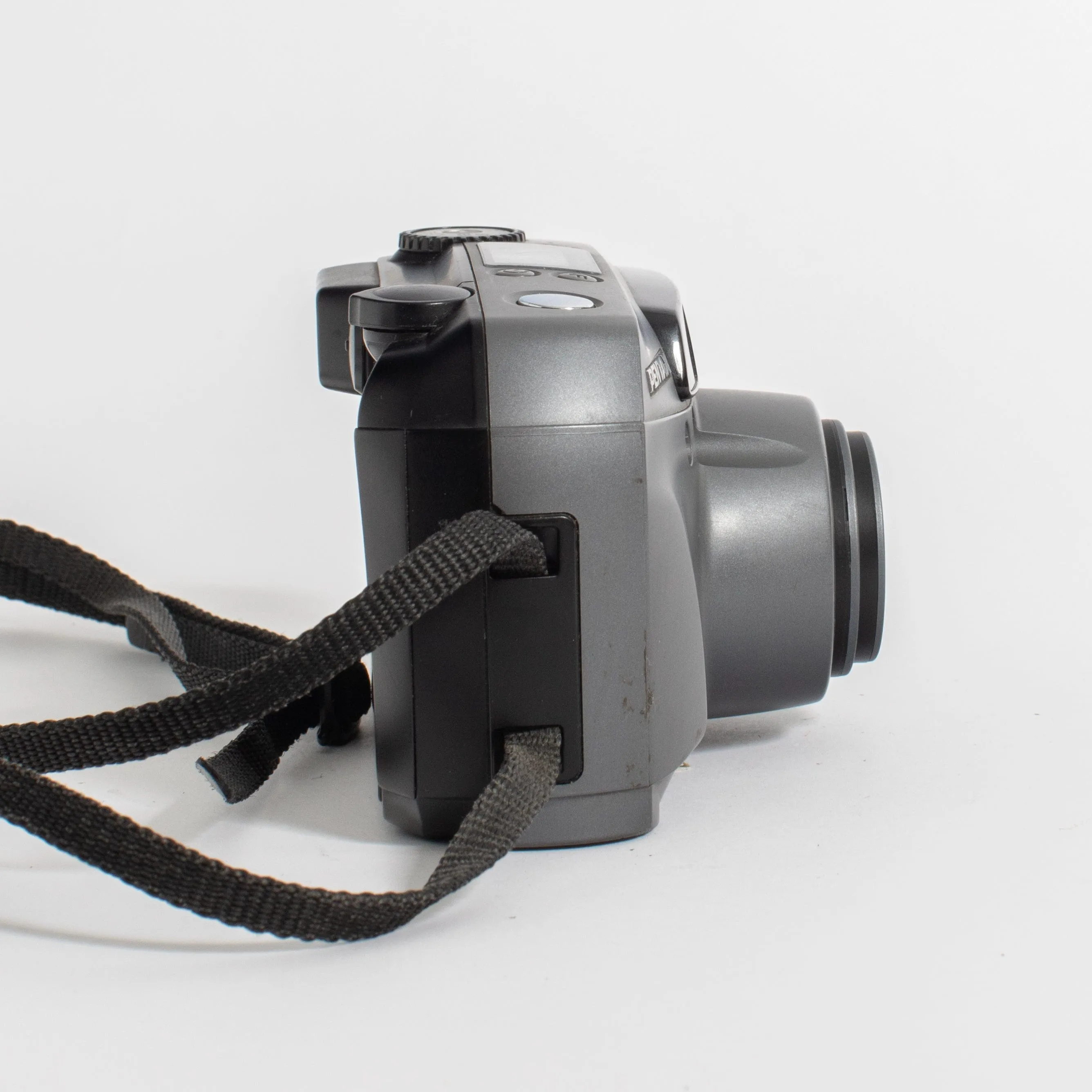 Pentax IQZoom 160 Point and Shoot Camera
