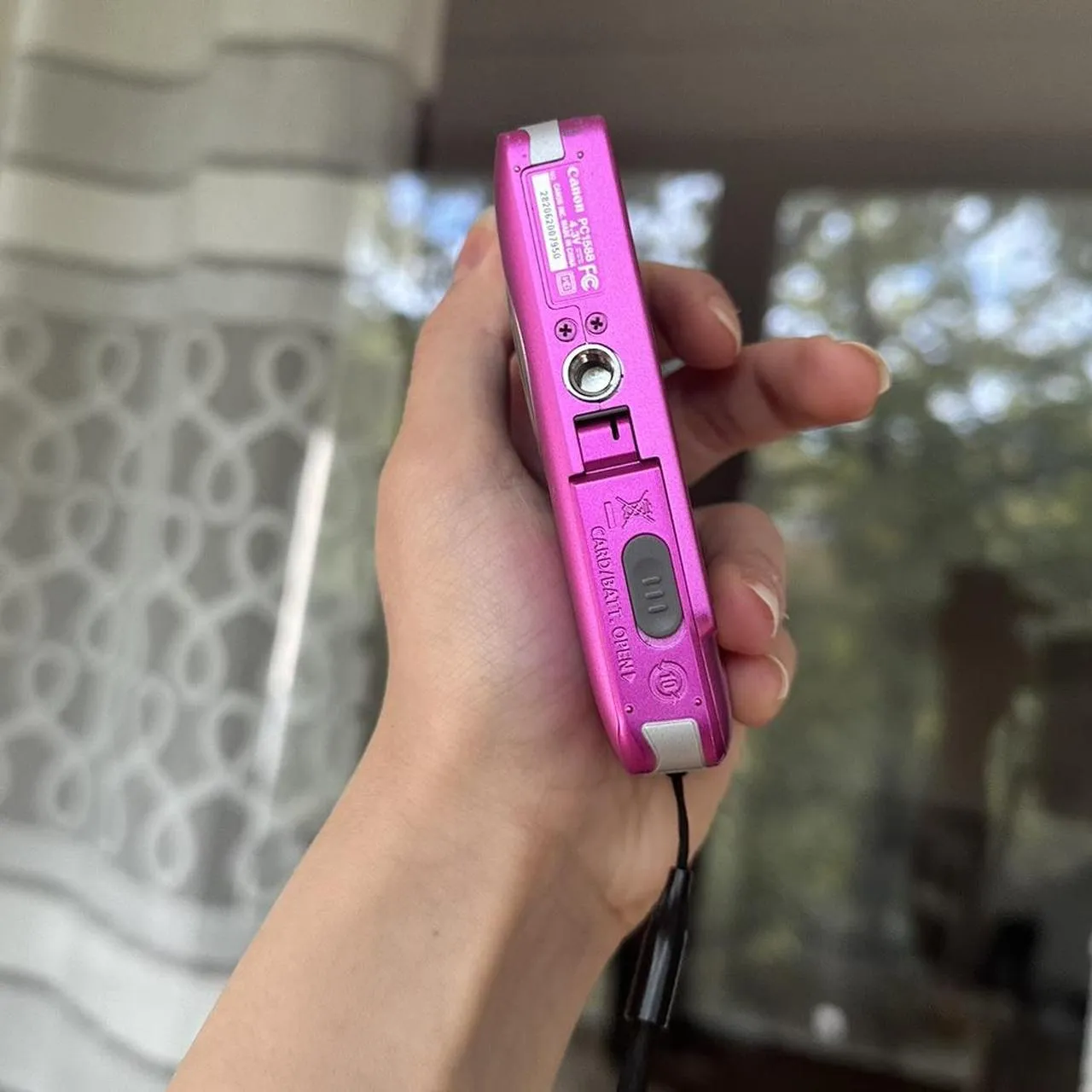 Pink Canon Powershot Elph 100HS Digital Camera 💖📸