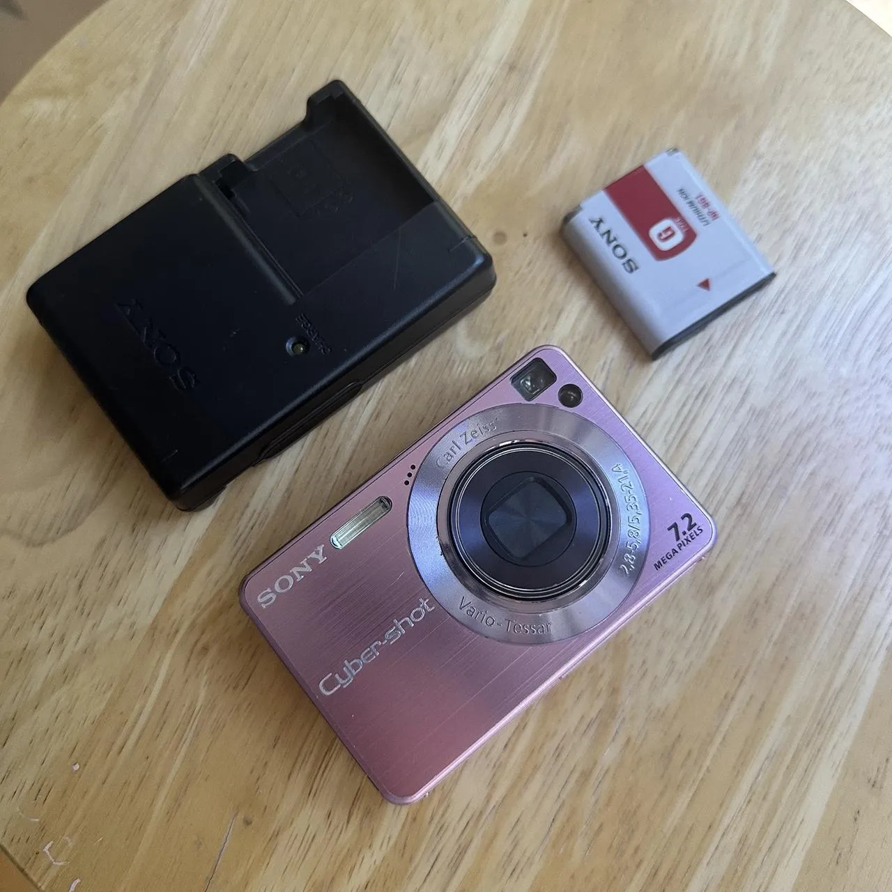 Pink Sony cybershot DSC-W120 Digital Camera 💖📸