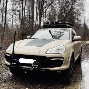 Porsche Cayenne 1st Gen Turbo (2003-2010) Lensun 90W Hood/Bonnet Flexible Solar Panel