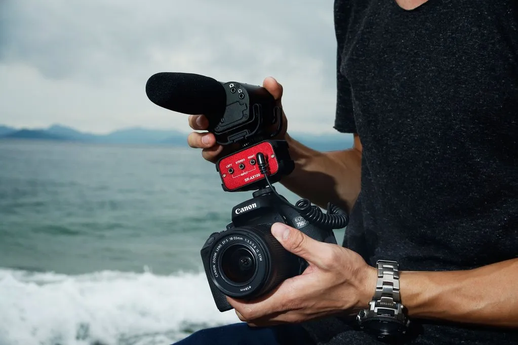 Saramonic SR-AX100 Battery-Free 2-Channel On-Camera 1/8” (3.5mm) Audio Mixer for DSLR, Mirrorless & Video Cameras