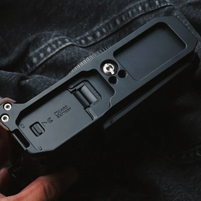 Slim Nikon ZF Grip