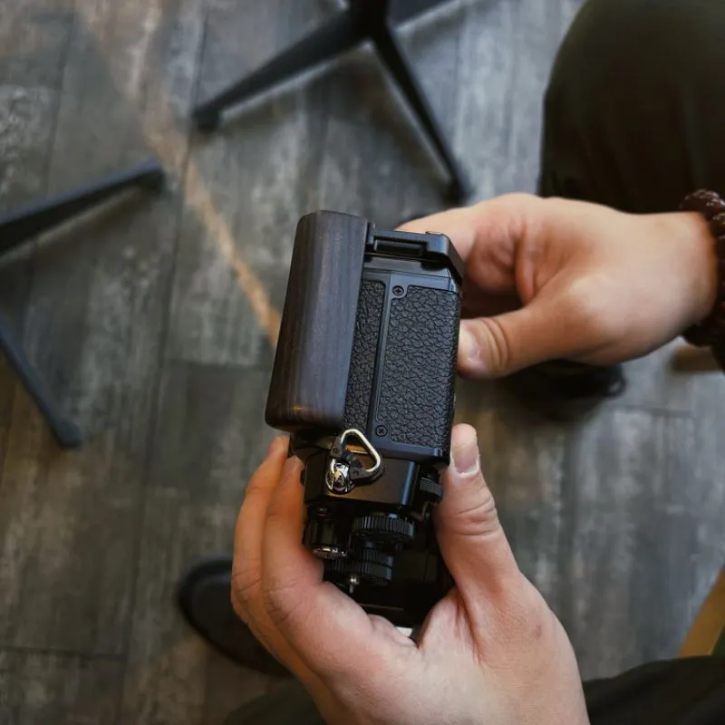 Slim Nikon ZF Grip