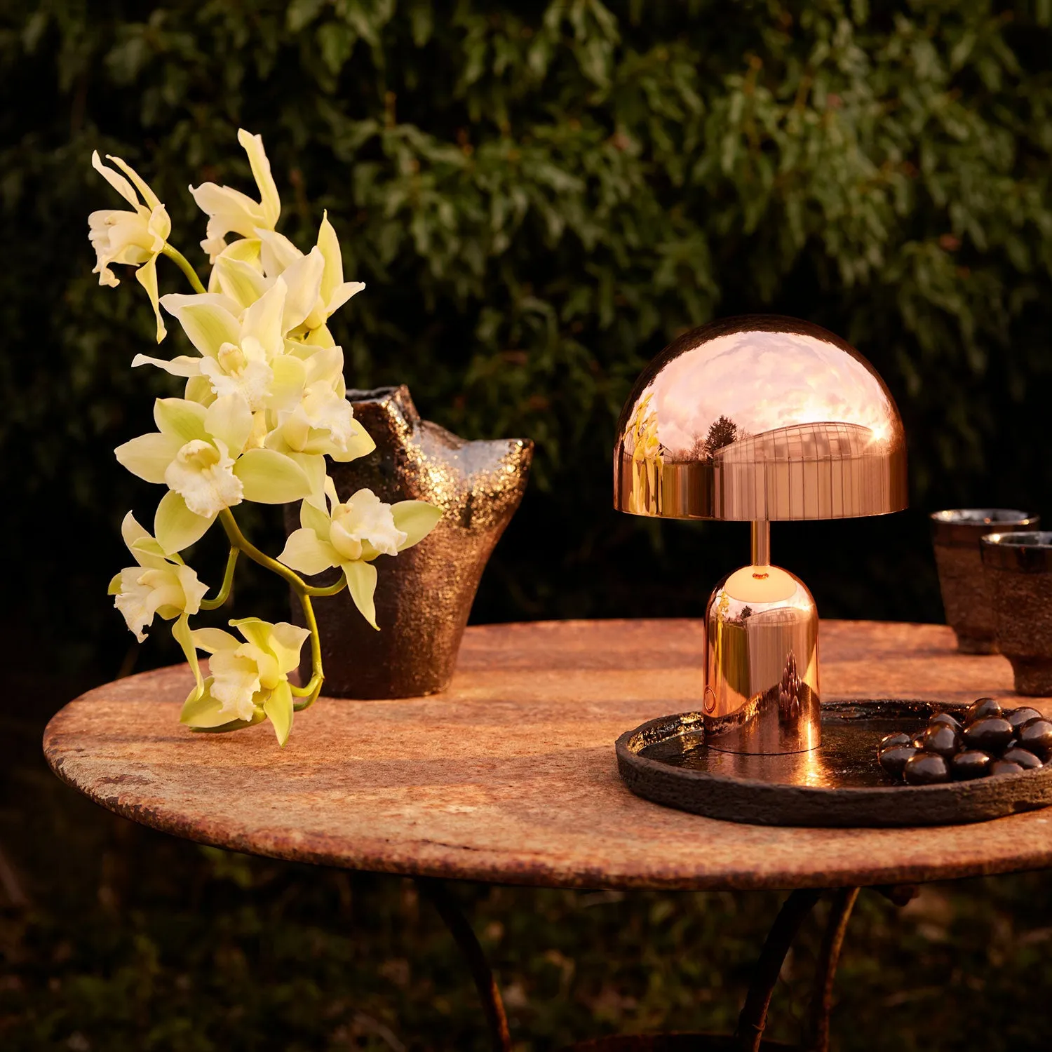 tom dixon | bell portable lamp | copper