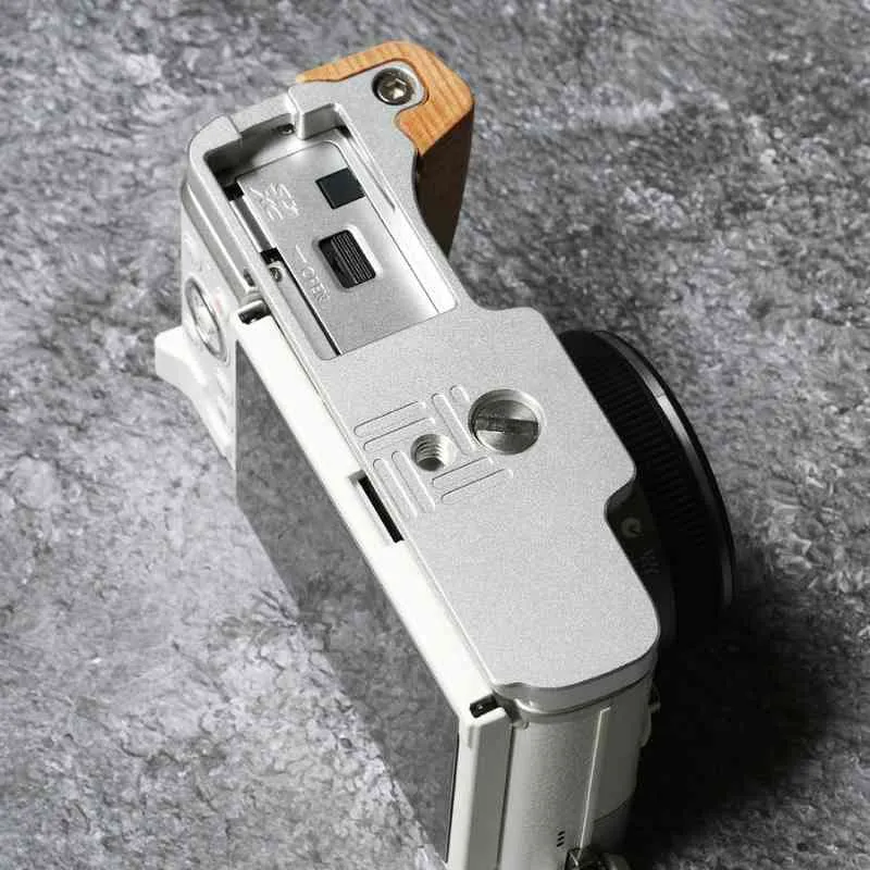 Wooden Olympus PEN EP7 Grip MS Design