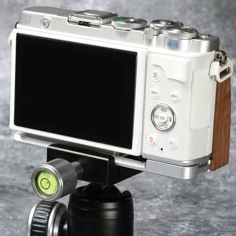 Wooden Olympus PEN EP7 Grip MS Design
