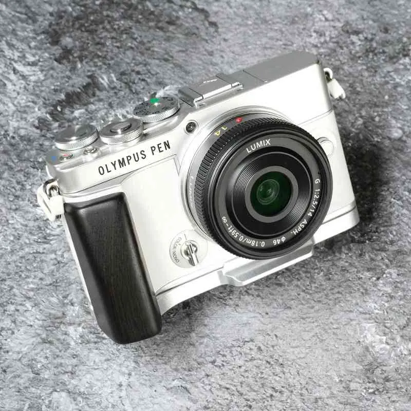 Wooden Olympus PEN EP7 Grip MS Design