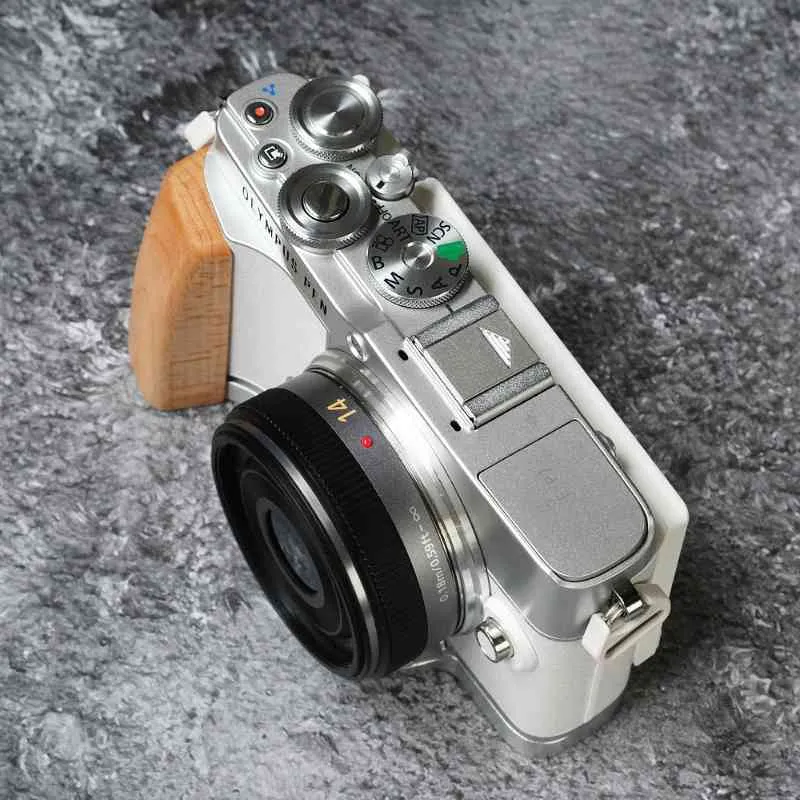 Wooden Olympus PEN EP7 Grip MS Design